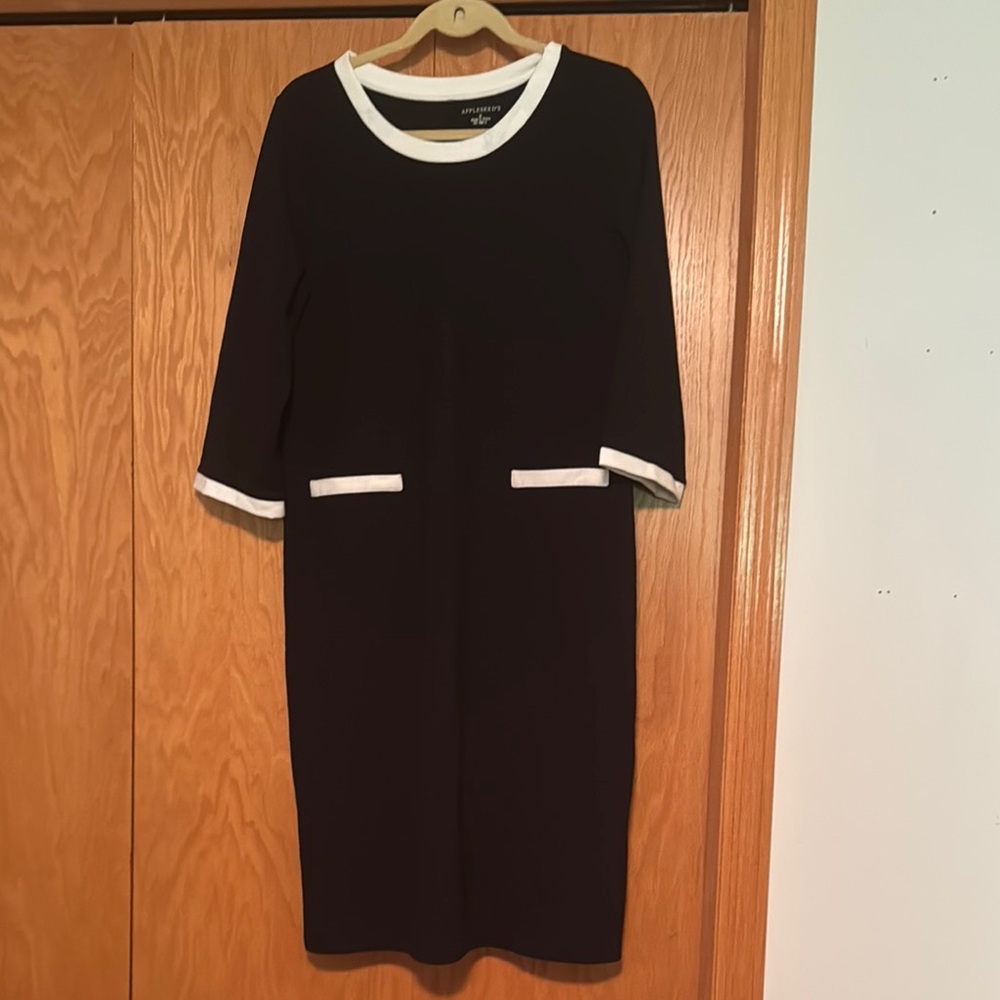 Appleseed's Black and White Knit Dress 3/4 Sleeve Crew Neck